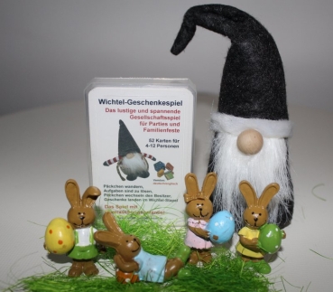 Ostern: Wichtelkartenspiel mit lustiger Wichtelfigur und 8 Hasenfiguren